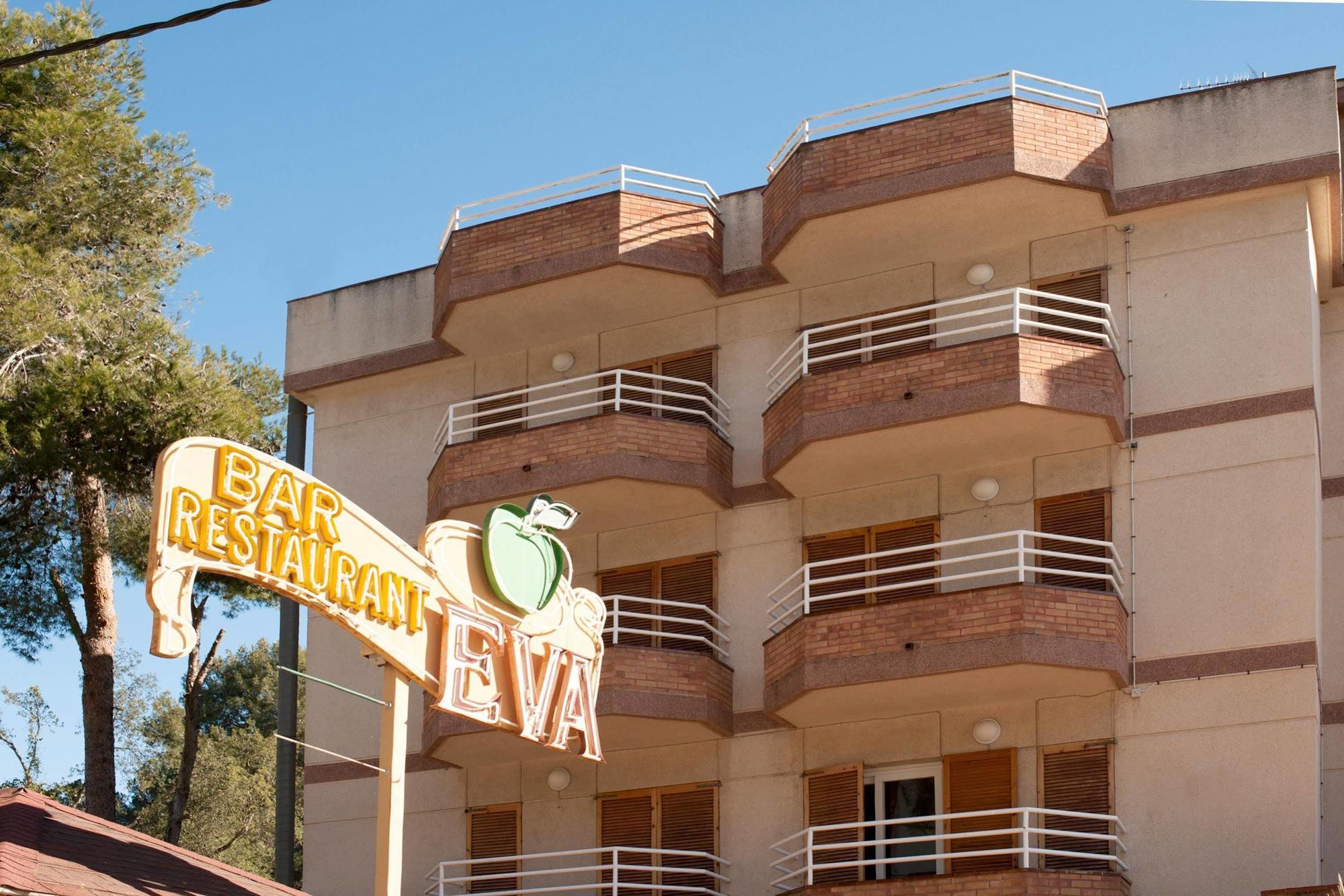 Apartamentos Eva Costa Brava Exterior photo
