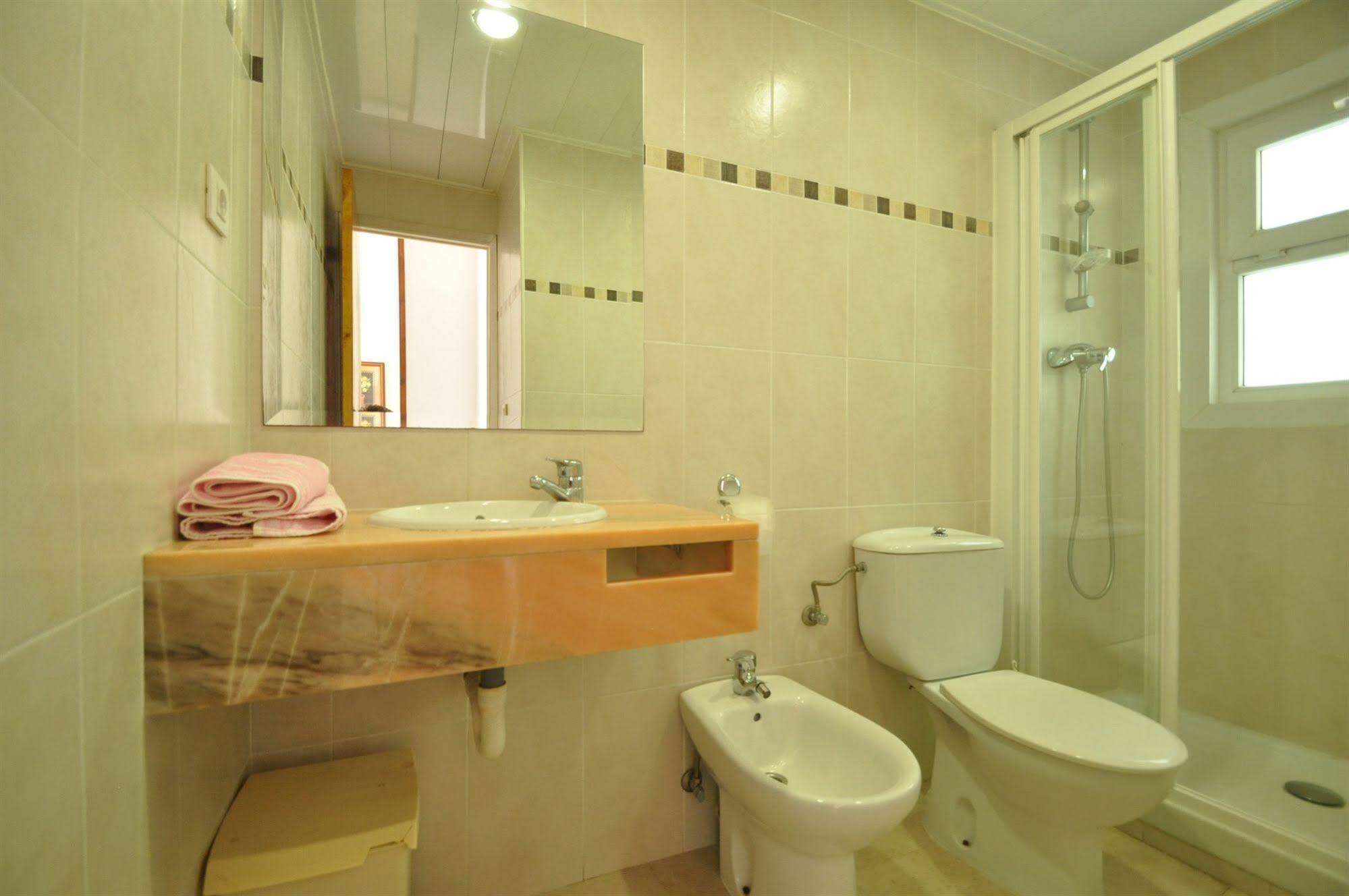 Apartamentos Eva Costa Brava Exterior photo